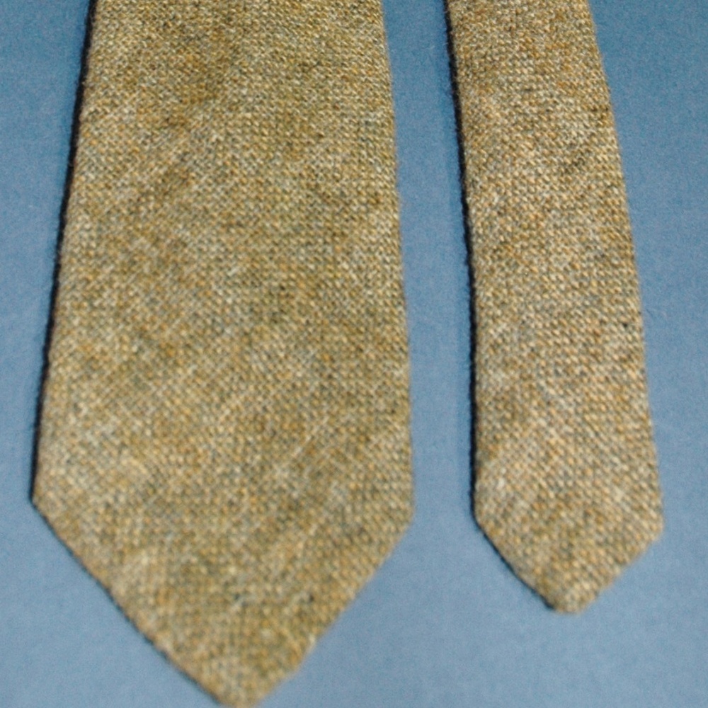 Ralph Lauren all wool necktie